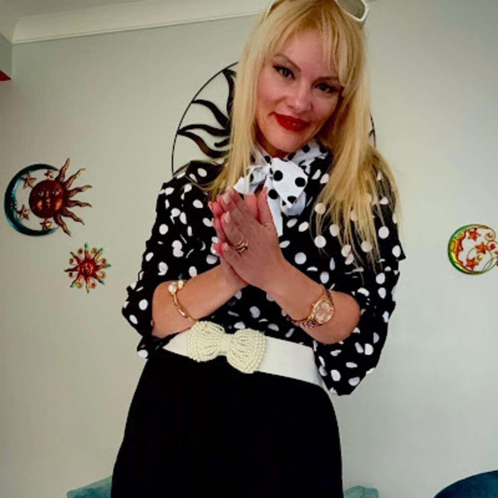 Meet your Posher, Lymarie